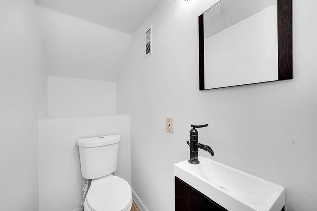225 SE 11th Ave 225, Pompano Beach, FL 33060