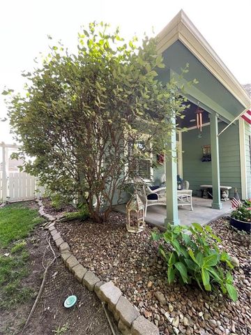 933 Redbuck Circle, Lee's Summit, MO 64081
