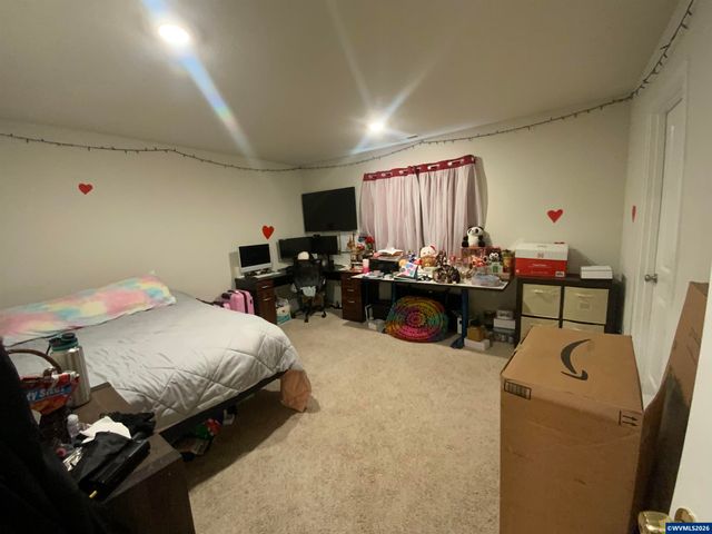 4777 Navigation Av NE, Salem, OR 97305