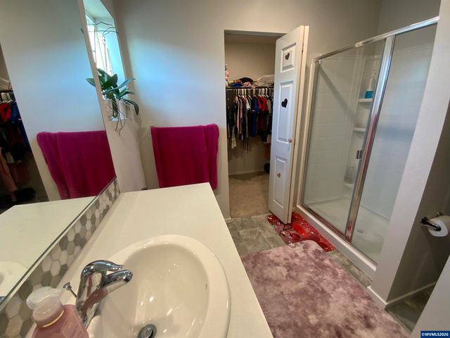 4777 Navigation Av NE, Salem, OR 97305