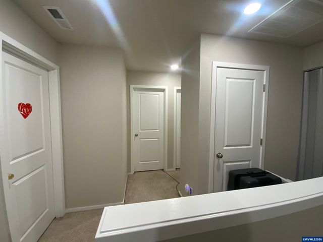 4777 Navigation Av NE, Salem, OR 97305