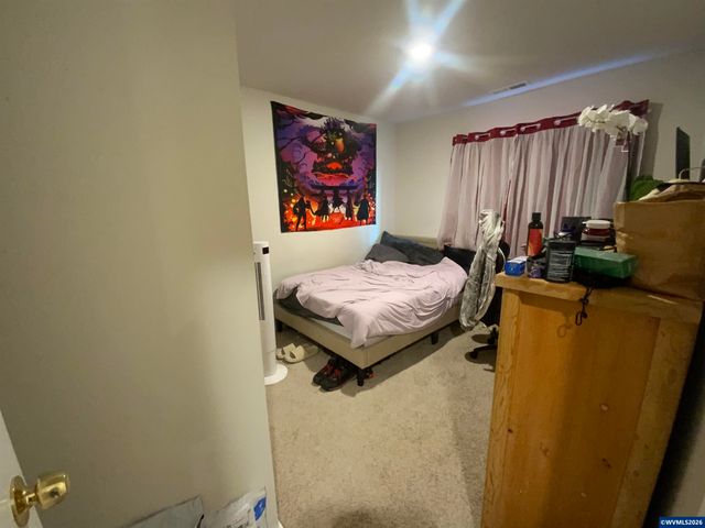 4777 Navigation Av NE, Salem, OR 97305