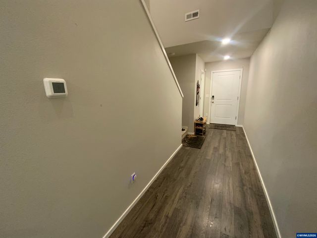 4777 Navigation Av NE, Salem, OR 97305