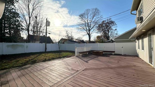 34 Marksman Lane, Levittown, NY 11756