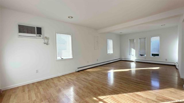 34 Marksman Lane, Levittown, NY 11756