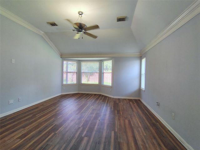 818 Presley Way, Sugar Land, TX 77479