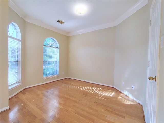818 Presley Way, Sugar Land, TX 77479