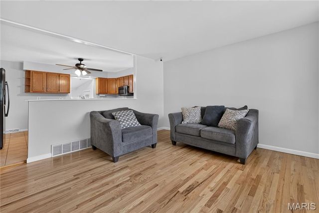 12033 Colonial Drive, Maryland Heights, MO 63043