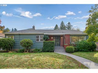 4020 Se LEXINGTON St, Portland, OR 97202