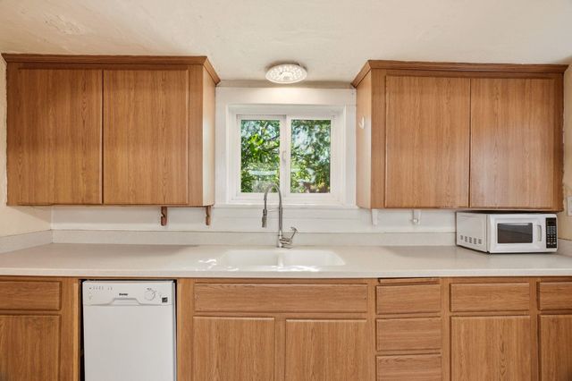 817 E Sinto Ave, Spokane, WA 99202