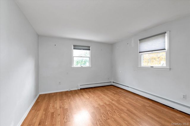 22 Fairview Road W, Massapequa, NY 11758