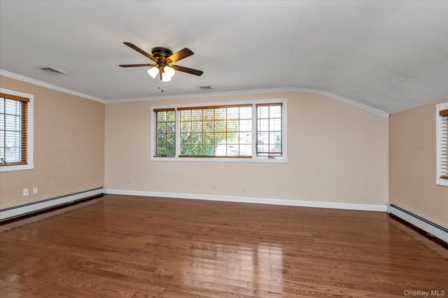 22 Fairview Road W, Massapequa, NY 11758