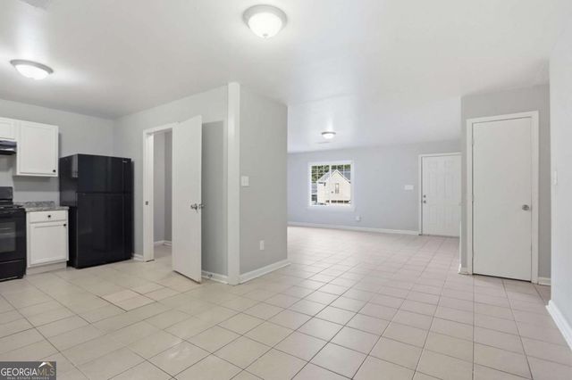 5202 Scarbrough Lane, Stone Mountain, GA 30088