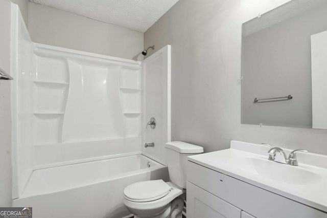 5202 Scarbrough Lane, Stone Mountain, GA 30088