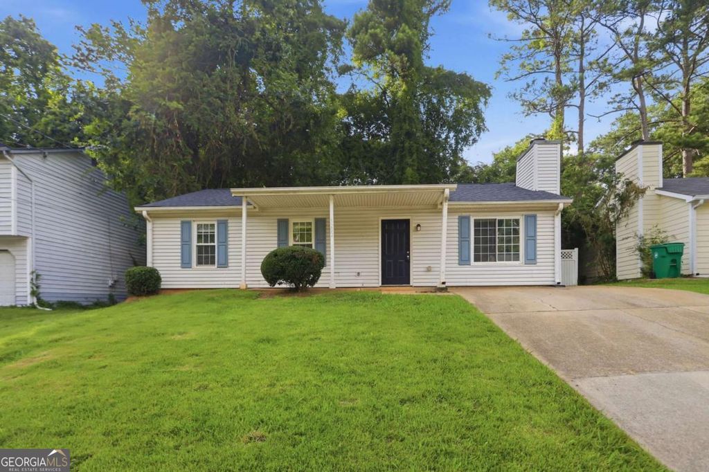 5202 Scarbrough Lane, Stone Mountain, GA 30088