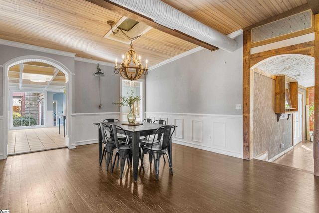 102 Harts Lane, Simpsonville, SC 29681