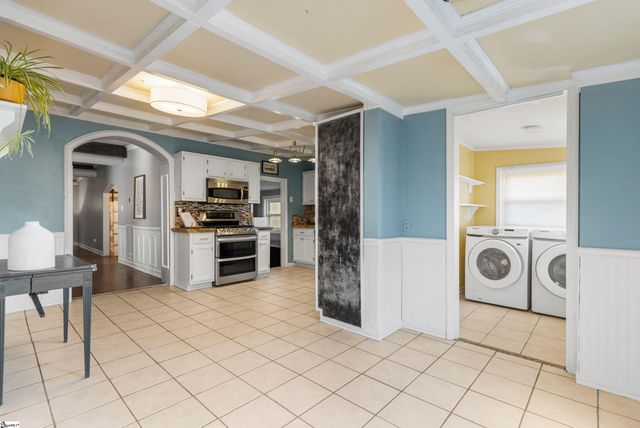 102 Harts Lane, Simpsonville, SC 29681