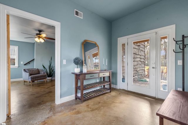 102 Harts Lane, Simpsonville, SC 29681