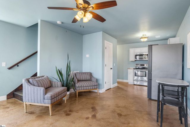 102 Harts Lane, Simpsonville, SC 29681