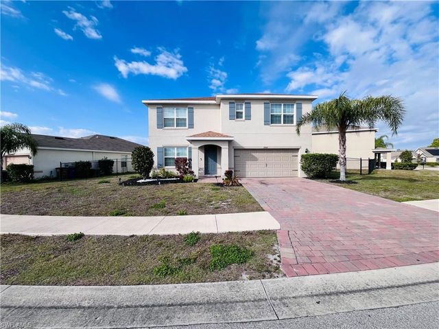 10601 Crossback LN, Lehigh Acres, FL 33936
