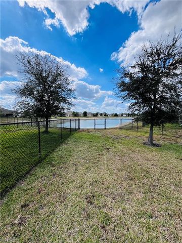 10601 Crossback LN, Lehigh Acres, FL 33936