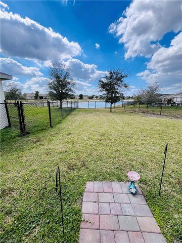 10601 Crossback LN, Lehigh Acres, FL 33936