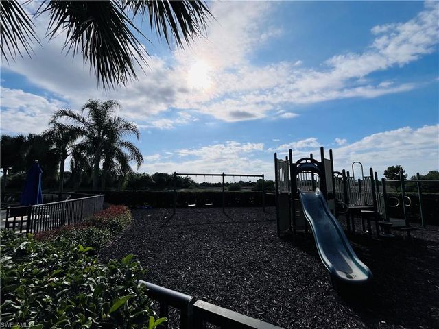 10601 Crossback LN, Lehigh Acres, FL 33936