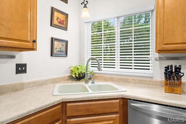 717 Cardiff Court, O'fallon, IL 62269