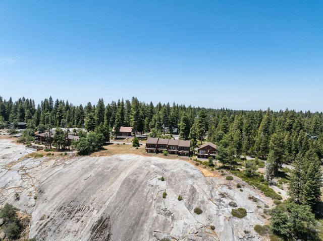 42298 Majestic Lane, Shaver Lake, CA 93664