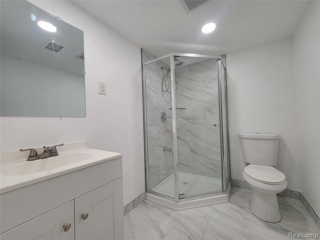 26466 Richard Drive, Warren, MI 48089