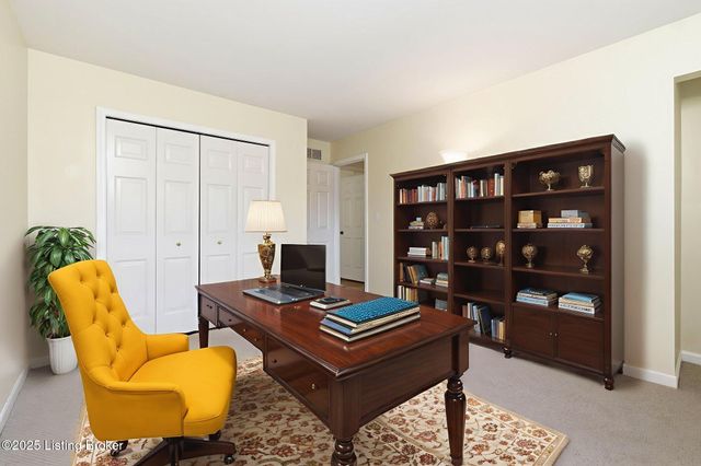 11802 Running Creek Rd, Louisville, KY 40243