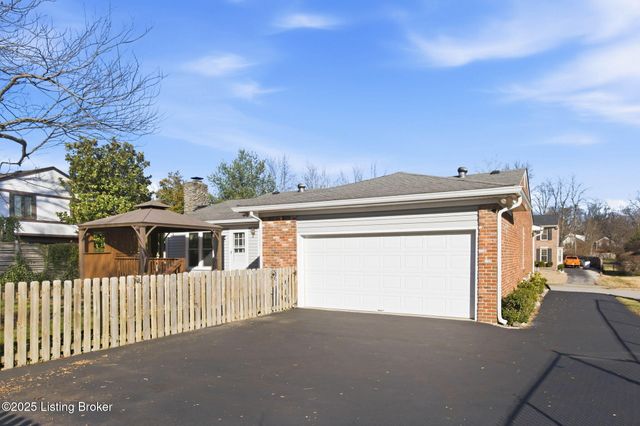 11802 Running Creek Rd, Louisville, KY 40243