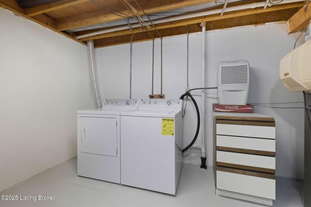 11802 Running Creek Rd, Louisville, KY 40243