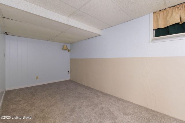 11802 Running Creek Rd, Louisville, KY 40243