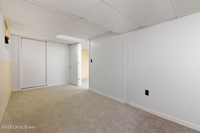 11802 Running Creek Rd, Louisville, KY 40243