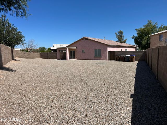 28588 N RAINFALL Drive, San Tan Valley, AZ 85143