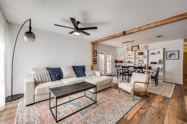 916 S Tennessee Street, Mckinney, TX 75069