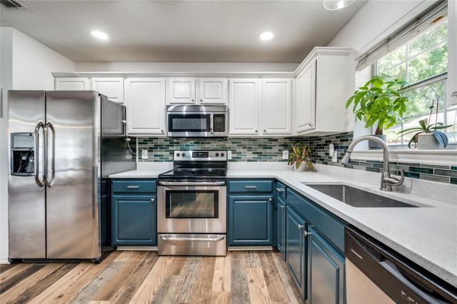 916 S Tennessee Street, Mckinney, TX 75069