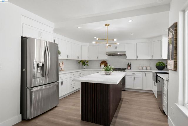 3208 Touriga Dr, Pleasanton, CA 94566