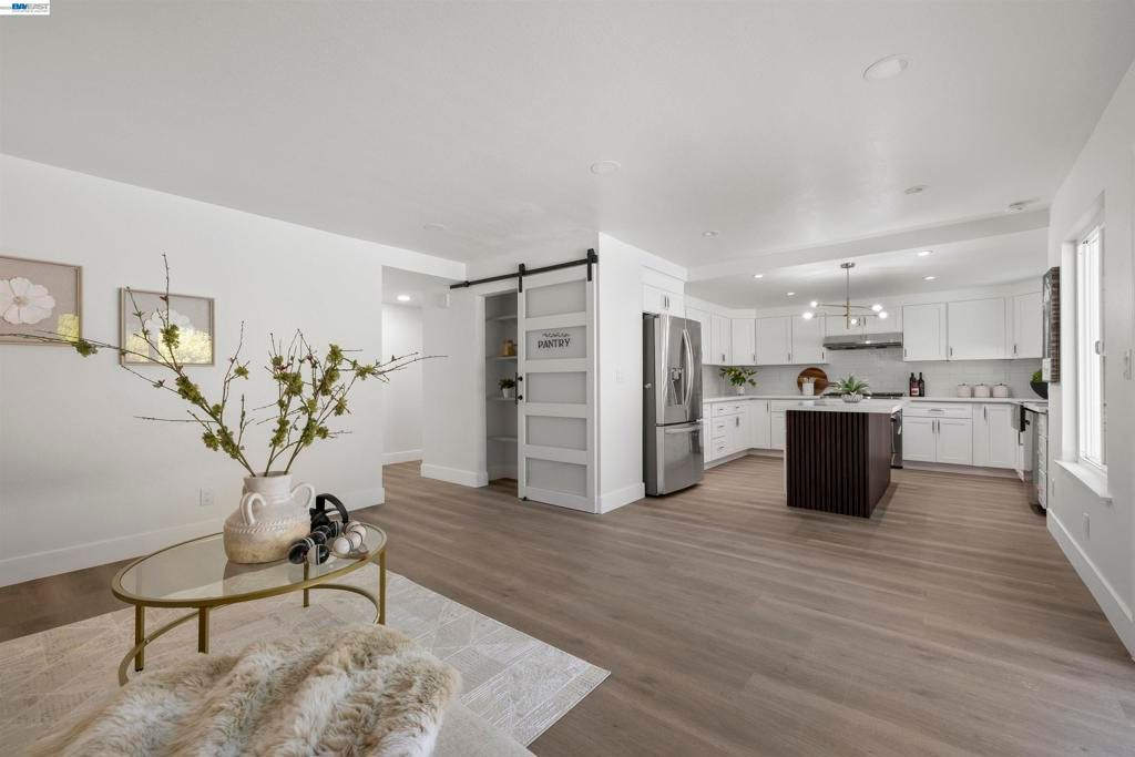 Image 17 of property listing at 3208 Touriga Dr, Pleasanton, CA 94566