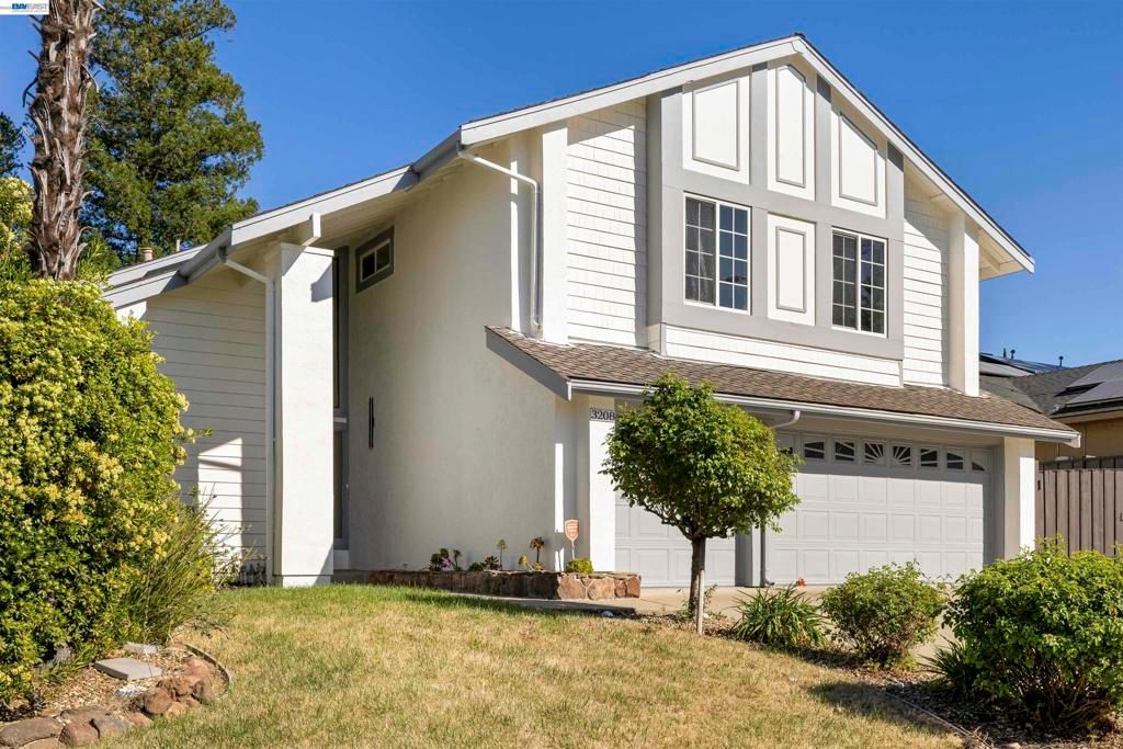 Image 3 of property listing at 3208 Touriga Dr, Pleasanton, CA 94566