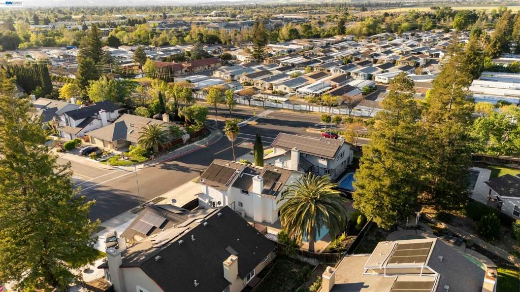 Image 60 of property listing at 3208 Touriga Dr, Pleasanton, CA 94566