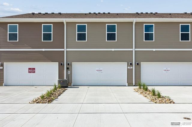 4765 E 21st Avenue, Fremont, NE 68025