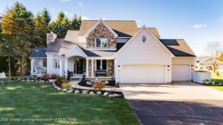 8573 W Lakeshore Drive, Perry, MI 48872