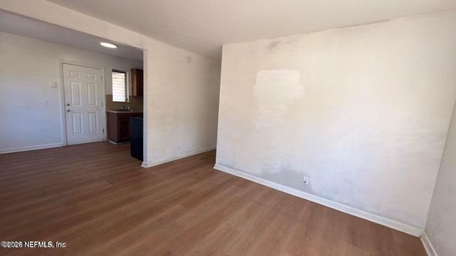5627 BELAFONTE Drive, Jacksonville, FL 32209