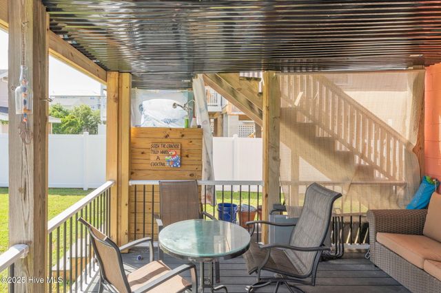 710 Canal Drive, Carolina Beach, NC 28428
