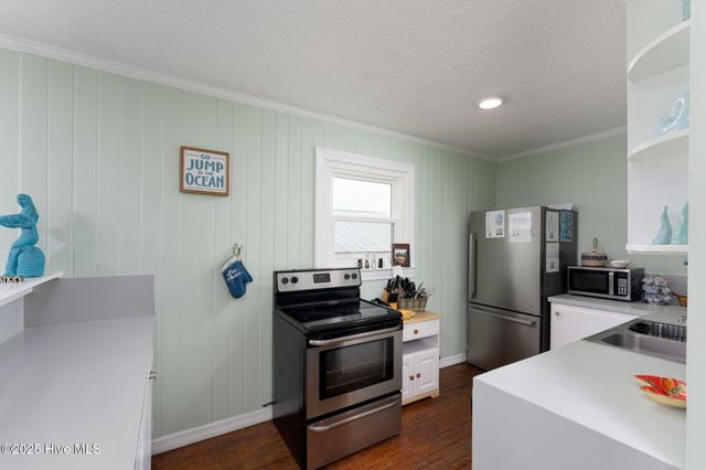 710 Canal Drive, Carolina Beach, NC 28428