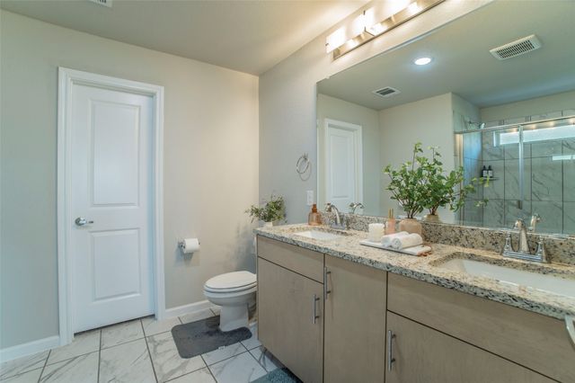 1524 Soapberry Drive, Aubrey, TX 76227