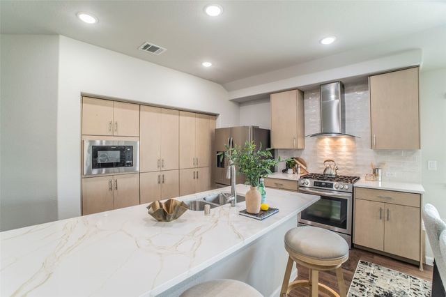 1524 Soapberry Drive, Aubrey, TX 76227