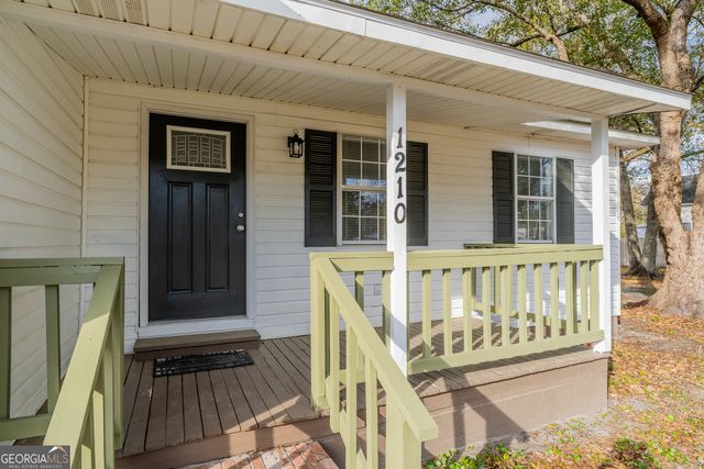 1210 Washington Avenue, Waycross, GA 31503